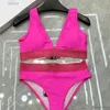 Swimwear italiano intimate primavera estate nuove lettere di graffiti di alta moda stampa top da bagno femminile bianco 09