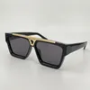 Occhiali da sole da uomo Designer Occhiali da uomo Z1502 1.1 Evidence Style Anti-ultravioletto Classico retrò quadrato Acetato Cornice nera Trasuda dichiarazione di appello Scatola casuale