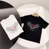 Çocuk Giysileri Çocuk Tshirts Erkek Kız Kıyafetleri Set Tişörtleri Üstler Tees Mektup Baskılı Giysiler Gençlik Tişörtleri Yaz Kısa Kollu Günlük Çocuk Boy Toddlers Giysileri