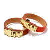 Luxury Designer Jewelry Women Leather Bracelet with Heart Lock Hardware Charm PU Bracelets Four Leaf Flower Pattern Gold Bag Penda233N