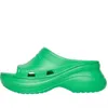 2023 Luxury Sandal Track Sandals Rubber Waterproof Slide Tourist Croc Madame Pool Mold Stängd slip på flip flops Skodonstorlek 35-42