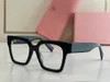Büyük boy güneş gözlüğü tasarımcısı Zonnebril Taşen Kadınlar Yaz tarzı Ultraviyole retro plaka kare tam kenarsız çerçeveler şeffaf gözlükler rastgele kutu
