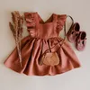 Flicka klänningar flickas baby flickor klänning sommarsusender kjol ärmlösa overaller bomullslinne färg ruffles spetsar barn strand bohemisk stil