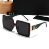 2023 Kadın Tasarımcı Güneş Gözlüğü Orijinal Gözlükler Açık Mekan Gölgeleri Lüks PC Frame Moda Klasik Lady Mirrors Kadınlar ve Erkekler Gözlükleri Unisex