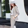 Zweiteilige Damen-Hosen, modische Damen-Business-Anzüge mit Hose und Jacke, halbe Ärmel, Blazer, Büro-Uniform-Stil