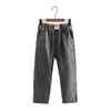 Calças 2023 Ladies Summer Plus Size Jeans para mulheres Grandes elásticas pretas de algodão preto Denim calças cortadas 2xl 3xl 4xl 5xl