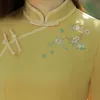 Abbigliamento etnico a mezza manica Cheongsam Qipao Eleganti 2023 Stile lungo giallo giovane ricamo migliorato autunno abito moderno cinese