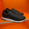 Chaussures de sport pour hommes Tissus de loisirs de créateurs de luxe utilisant de la toile et du cuir Matériau confortable Une variété de taille38-46 rh0009231