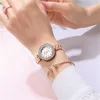 Montres-bracelets Montre à quartz Femme Simple Bracelet en alliage incrusté Bracelet Dames Cadeau Montre-Bracelet Mode Poignet # 11