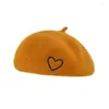 Berets Elegante Mädchen Warme Wolle Liebe Stickerei Französisch Künstler Frauen Caps Beanie Hut Baskenmütze Hüte