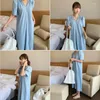 Festklänningar kvinnor sommarlång skjorta blå klänning kvinnlig v hals vestidos rak plus size robe femme ete vintage sukienki jurken puff