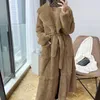 Manteau en fourrure pour femme, tendance, manches longues, revers, couleur unie, ceintures épaisses, tempérament, ample, grande taille, mode hiver 2023