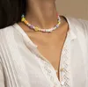 Collane con ciondolo FFLACELL Ins Beach Ethnic Style Fashion Collana con perline colorate in acrilico imitazione perla da donna