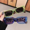 Solglasögon 2023 Classic Retro Square Sungasse Women Hip-Hop Bungee Travel Small Rectangle Luxury Shades Female Sun Glasses