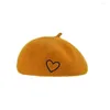 Berets Elegante Mädchen Warme Wolle Liebe Stickerei Französisch Künstler Frauen Caps Beanie Hut Baskenmütze Hüte