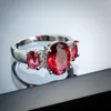 Eheringe, klassisches Design, roter ovaler Zirkonia-Stein, Jahrestagsgeschenk für Liebhaber, anmutige Dame, Party-Fingerschmuck