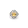 Wedding Rings Ufooro Luxury Flower Ring For Women Rhodium Plated Shunning Yellow CZ Zircon Princess Lady Gift Engagement