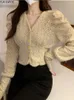 Blouses Femmes Manches bouffantes Chemise de base Corée Femmes Automne Hiver Long Élégant Bureau Dame Travail Creux Out Dentelle À Volants Chic Tops Blusas