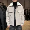 Hommes vers le bas hiver coréen court revers grande taille ample Simple couleur unie tout-match décontracté hommes outillage coton vêtements marée