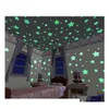 Décorations De Noël 100Pcs / Sac Wonderf Solid Stars Glow In The Dark 3Cm À La Mode Enfants Chambre Couloir Plafond Fluorescent Mur Dhcrx