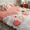 Sängkläder set quilt cover koreansk version set 4 stycke täcke förtjockad ark hudvänlig prinsessan stil ingen tröstare