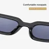 Sonnenbrille Candy Color Square Vintage Bequeme Nasenpads Textur Scharnier Dicker Rahmen für Sport und Outdoor-Aktivitäten