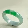 Braccialetto in vera giada verde Myanmar con fiore intagliato a mano in giadeite per gioielli da donna