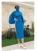 Robes décontractées femmes automne robe mode tricoté fente sac hanche Cape pull ample personnalité col haut coupe-vent costume D1776