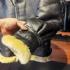 Giubbotti da uomo 2023 Inverno da uomo alla moda Moto Fodera in lana di pile Moda Addensare Cappotto di pelle di pelliccia Abiti eleganti maschili