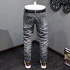 Jeans da uomo Retro Tide Brand Slim-Fit Piccolo dritto lavato grigio Casual All-Match Pantaloni a matita in denim da uomo alla moda