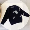 キッズセーターカーディガン冬の暖かい少年の女の子編みスウェットシャツベビーパーカーファッションレターフード付きセーター2スタイルサイズ90-150 64kr＃