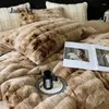 Yatak Setleri Kış 350g Kırık sıcaklık tembel saç sütü polar 4pcs retro eski gelişmiş yatak clothes mercan