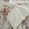 Sängkläder sätter pastoral prinsessa beige set lyxkoreansk stil blomma tryck ruffles duvet täcker säng kjol sängäcken sängkläder bomull