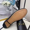 Geklede schoenen Muilezels Loafers Echt leer Heren Dames geklede schoenen Platte maat 34-46 Authentieke koeienhuid Casual schoen Ronde neus Klassieke slippers Loafers Heren bedrukte metalen loafers