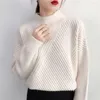 Camisolas femininas 2023 Sweater de malha de malha feminina da primavera pescoço redondo de cor sólida listras diagonais selvagens Mulher coreana
