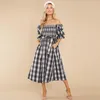 Casual Kleider 2023 Frühling Sommer Mode Plaid Gedruckt Slash Neck Strand Kleid Mädchen Gemütliches Kleid Mit Schärpen Bogen Lange Prom party