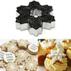 Moules de cuisson 9 pièces de Noël Flocon de neige Cookie Cutter Set en acier inoxydable Biscuits Moules Candy DIY Fondant Moule