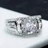 Cluster Rings 2023 Luxury Princess Silver Color Designer Engagement Ring For Women Anniversary Gift Jewelry Wholesale R6427