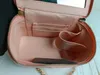 Bolsa de caixa Mini zíper de couro Bolsa de luxo de luxo Moda de um ombro Metal Metal Ringer Top 2023 Cosméticos de primavera