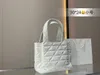 Prads Designer -Taschen Frauen lässige Großtaschen 7A Top weich