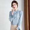 Kvinnors blusar skjortor Office Lady Elegant White Pink Blue Bow Tie Neck Petal Sleeve Design Silk Pull Top Women Chic Closy Ruffle Collar