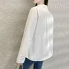 Frauenblusen Fügen Sie samtig gestickte weiße Hemd Frauen Tops Elegante Frühlingsherbst -Dünnjacke 2023 Koreaner Casual Cotton Bottoming