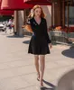 カジュアルドレス2023到着ファッション女性オフィスセクシーなラインミニパーティーvネックフローラルプリントソフトチュニックスカート模倣シルク