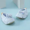 Eerste wandelaars mode boog babyschoenen herfst katoenen peuter met zachte rubberen meisje vloer sock wieg