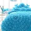 Zestawy pościeli luksusowa księżniczka w stylu koreańsku niebieskie koronkowe kwiaty kołowa kołdra spódnica bawełniana solidna kolor dom tkaninowy