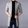 Męskie swetry Sweter płaszcze męskie moda 2023 jesień męskiej szczupła, solidna kurtka z dzianiny