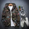 MENS CASUAL CAMOUFLAGE HOUDIE JACKA NY Hösten Fjäril Tryck Kläder Män huva Windbreaker Coat Man Outwear236L