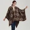 Halsdukar lyxdesigner vinterplädda ponchos och kappar kvinnor överdimensionerade sjalar wraps pashmina kvinnlig bufanda mujer filt