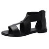 Sandalen Leder klassische Frauen weiche Boden Mutter Peep Zehen Mode Ladies 2023 Sommer Flat Female Schuhe