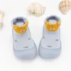 Första vandrare telotuny spädbarn småbarn inomhus tecknad djur söta mjuka sulade skor casual baby bomull elastiska varma golvstrumpor